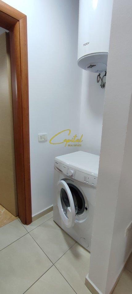 Tirane, jepet me qera apartament 1+1 Kati 6, 60 m² 500 € (ISH PARKU)