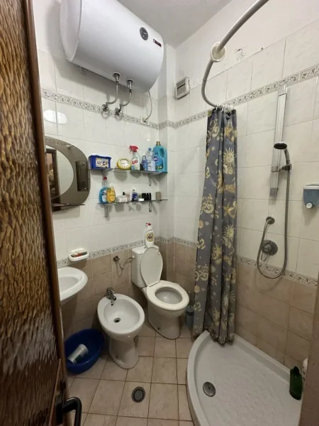 Durres, shes apartament 2+1+Ballkon Kati 3, 48 m² 62.000 € (Rruga Plazh)