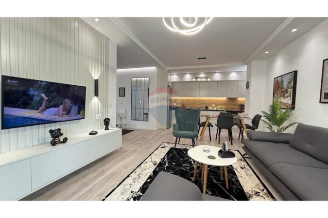 Tirane, jepet me qera apartament 2+1 , 95 m² 1.300 € (ID: 530161009-1038)