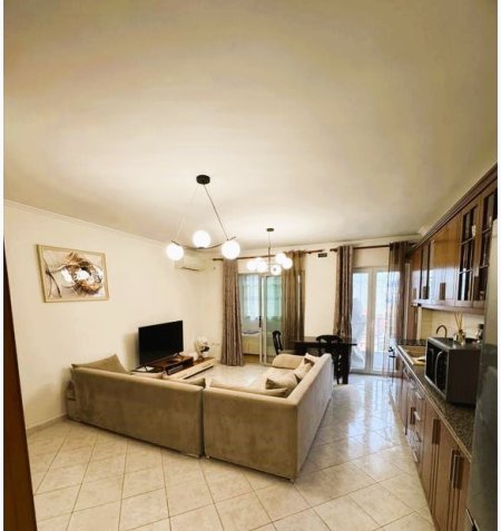 Tirane, shitet apartament 2+1+Aneks+Ballkon Kati 4, 78 m² 152.000 € 