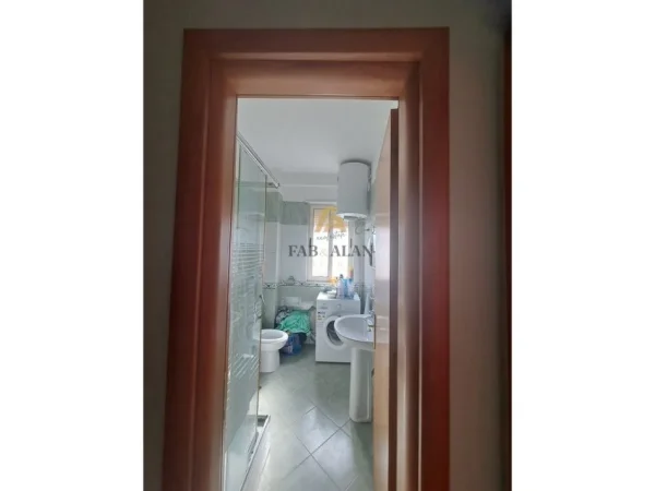 Durres, shitet apartament 2+1 Kati 5, 74 m² 135.000 € (Durres)