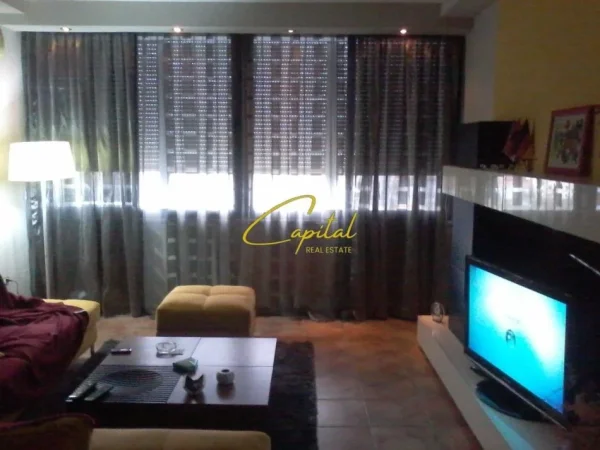 Tirane, shitet apartament 3+1 Kati 5, 117 m² 170.000 € (RRUGA E DIBRES)