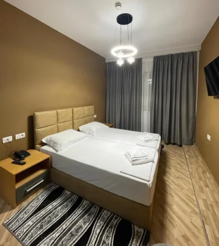 Tirane, shitet apartament 1+1 Kati 3, 60 m² 120.000 € (Kopshti Zoologjik)