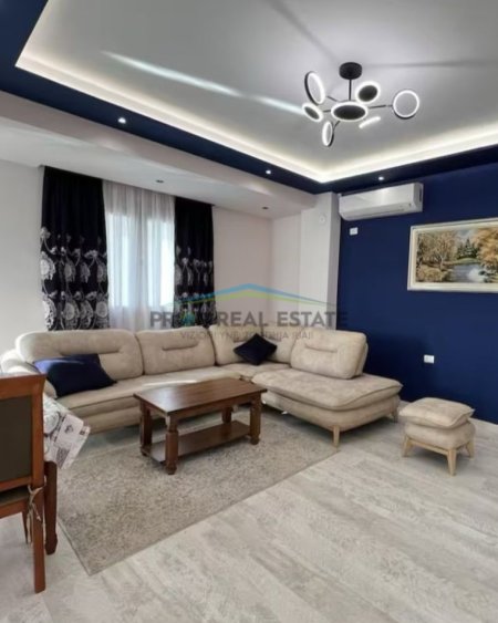 Tirane, jepet me qera apartament 3 Katshe Kati 2, 150 m² 500 € (Kamez)
