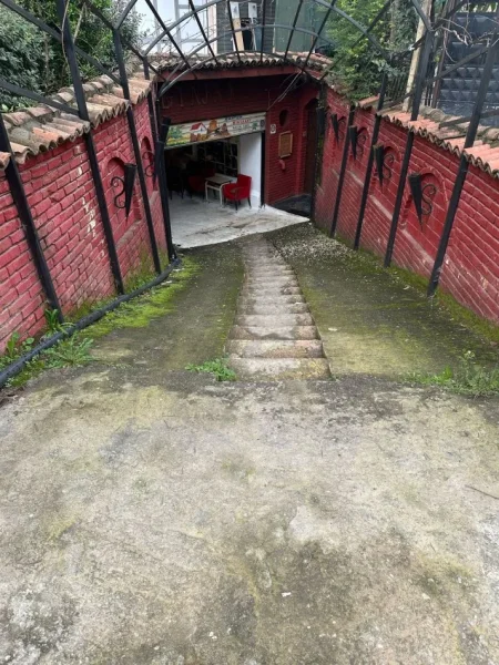 Tirane, shes garazh | post parkimi Kati -1, 40 m² 30.000 € (Brrake)