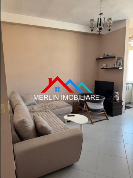 Tirane, jepet me qera apartament 1+1 Kati 6, 56 m² 500 € (SIRI KODRA)