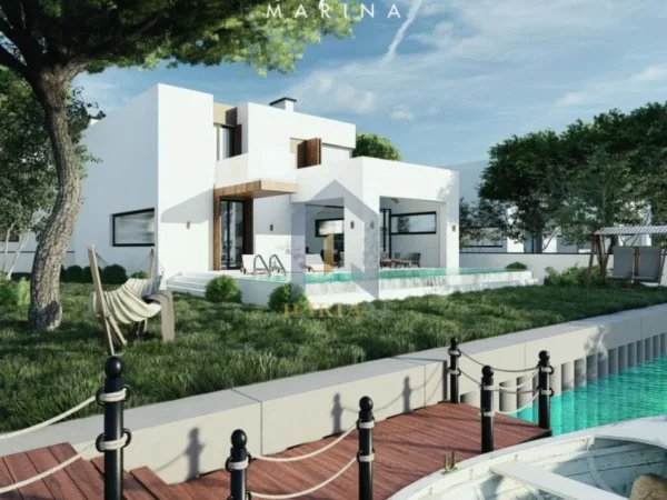 Durres, shes Vile 3 Katshe Kati 3, 443 m² 700.000 € (Hamallaj Tourquise Marina)