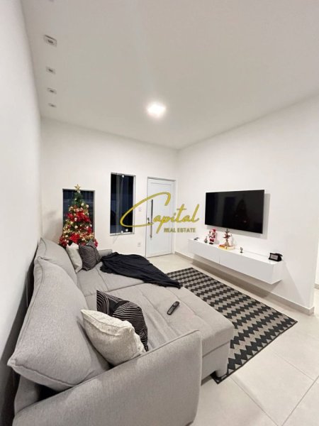 Tirane, jepet me qera apartament 2+1 Kati 4, 60 m² 500 € (RRUGA E DIBRES)