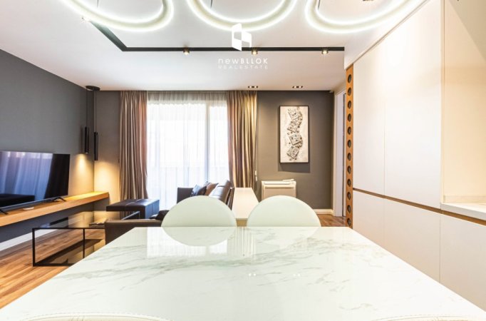 🟢 SHITET | LUXURY APARTAMENT NË 📍QENDËR, TIRANE  || 2+1+2wc &  Verandë 📍 Vetëm 40m nga Toptani | + Garazh me Qira (Pallat i v.2023 )