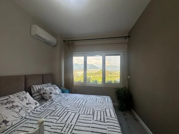 Tirane, shitet apartament 3+1+Ballkon , 240 m² 350.000 € (Kodra e Diellit 2)