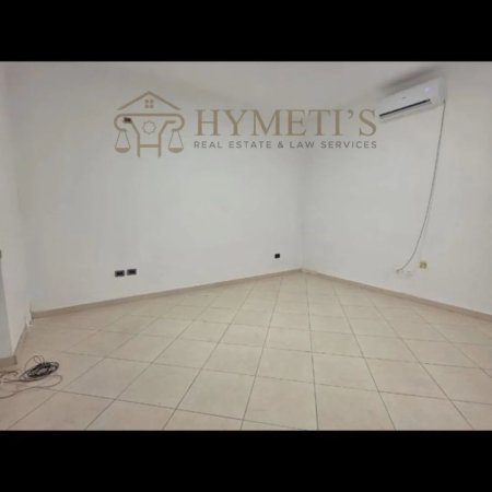 Tirane, jepet me qera ambjent biznesi Kati 0, 200 m² 1.500 € (Stadiumi Dinamo)