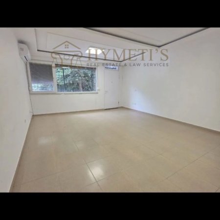 Tirane, jepet me qera ambjent biznesi Kati 0, 200 m² 1.500 € (Stadiumi Dinamo)