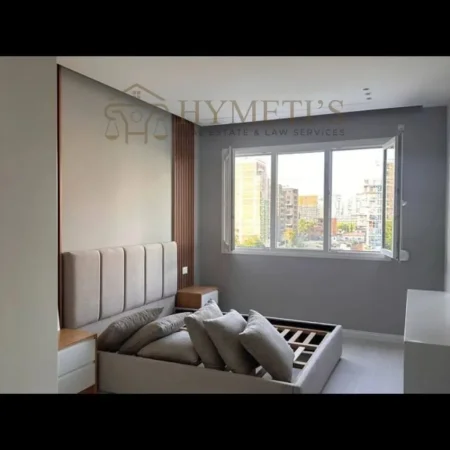 Tirane, jepet me qera apartament 1+1 Kati 3, 75 m² 615 € (21 Dhjetori, River Residence)