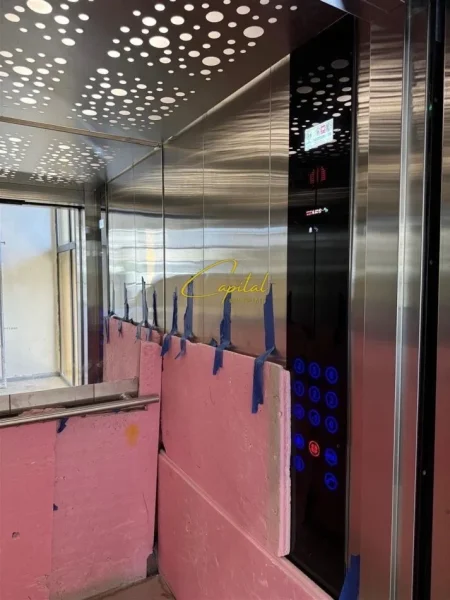 Tirane, jepet me qera ambjent biznesi Kati 2, 550 m² 3.000 € (BULEVARDI I RI)