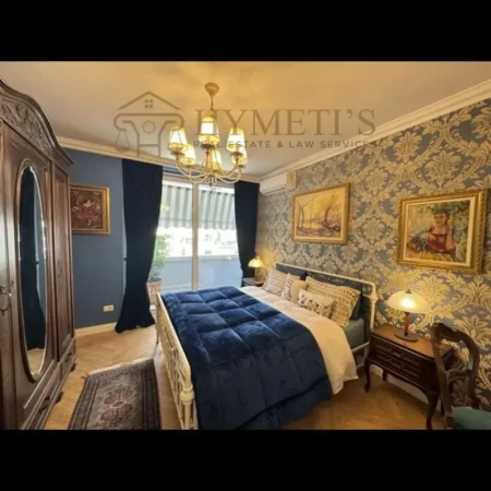 Tirane, jepet me qera apartament 2+1 Kati 3, 160 m² 2.800 € (Stadiumi Air Albania)