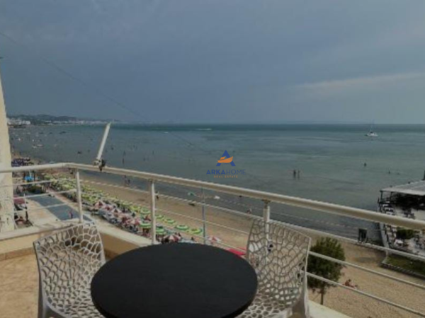 Durres, jepet me qera apartament 1+1+Ballkon Kati 3, 70 m² 550 € (SHETITORJA E PLAZHIT,DURRES)