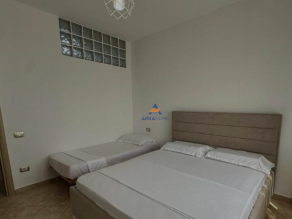 Durres, jepet me qera apartament 1+1+Ballkon Kati 3, 70 m² 550 € (SHETITORJA E PLAZHIT,DURRES)