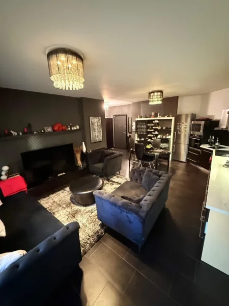 Tirane, shitet apartament 2+1+Aneks+Ballkon Kati 9, 122 m² 459.000 € (Rruga Abdyl Frasheri)