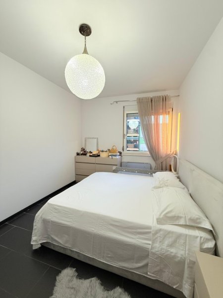 Tirane, shitet apartament 2+1+Aneks+Ballkon Kati 9, 122 m² 459.000 € (Rruga Abdyl Frasheri)