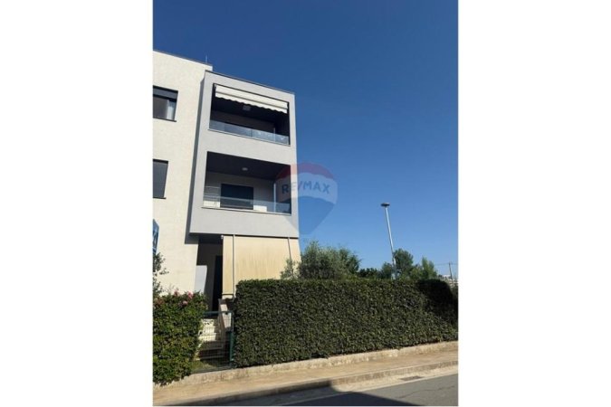 Gjiri Lalezit, shitet apartament 2+1 , 112 m² 212.000 € (ID: 530491001-545)