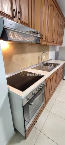 Tirane, jepet me qera apartament 1+1 Kati 6, 60 m² 500 € (Rruga e Kavajes)