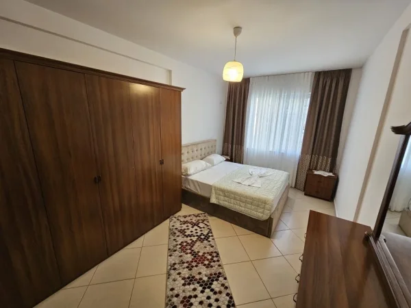 Tirane, jepet me qera apartament 1+1+Ballkon Kati 2, 68 m² 450 € (Astir)