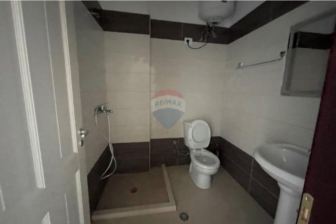 Gjiri Lalezit, shitet apartament 2+1 , 82 m² 145.000 €. ID: 530181045-676