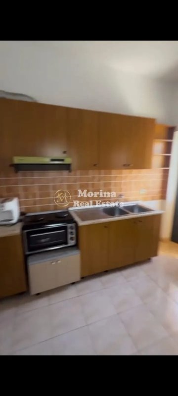 Tirane, jepet me qera apartament 1+1+Ballkon Kati 2, 65 m² 350 € (5 Maji)