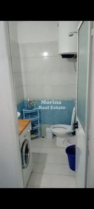 Tirane, jepet me qera garsonier Kati 0, 40 m² 300 € (Xhamlliku)