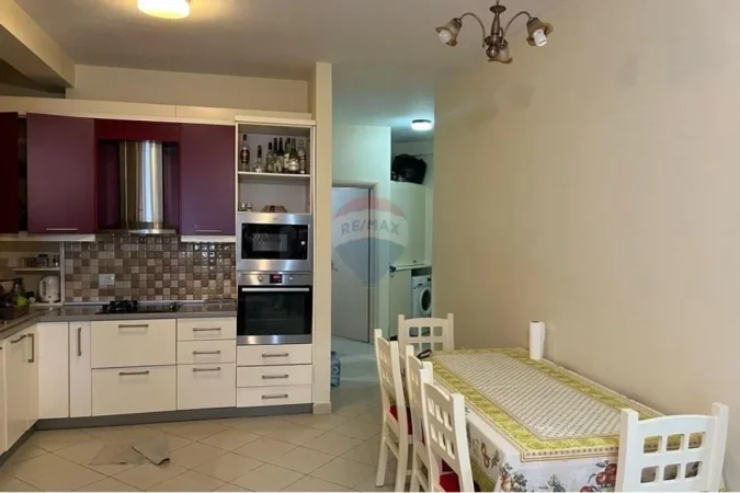 Gjiri Lalezit, shitet apartament 2+1 Kati 0, 88 m² 330.000 € (ID: 530471002-102)