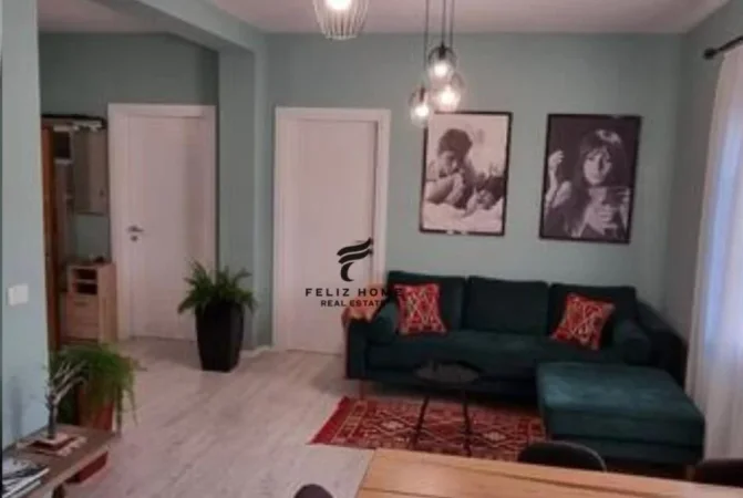 Tirane, jepet me qera apartament 2+1 Kati 4, 73 m² 800 € (RRUGA E DURRESIT)