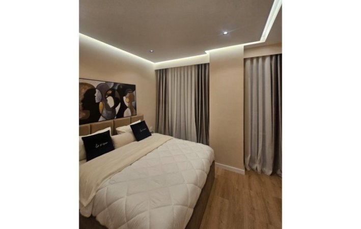 Tirane, shitet apartament 1+1+Aneks+Ballkon Kati 3, 107 m² 265.000 € (Pazari i Ri, Tiranë, TT 2171)