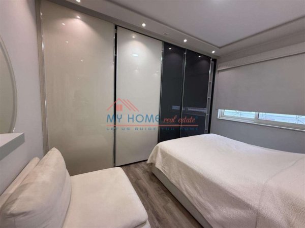 Tirane, jepet me qera apartament 2+1+Ballkon Kati 3, 97 m² 700 € (Kopeshti Zologjik)