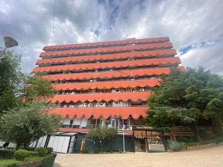 Shitje, Apartament 2+1+2+Post Parkimi, Parku i Liqenit Artificial, Tirane. AREA55421