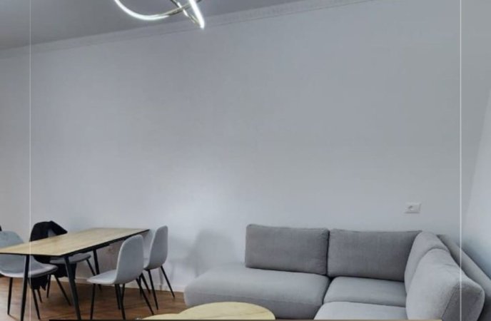 Tirane, jepet me qera apartament 2+1 Kati 4, 81 m² 750 € (Pranë Medresesë, Rruga e DIbrës, Tiranë, TT 1952)
