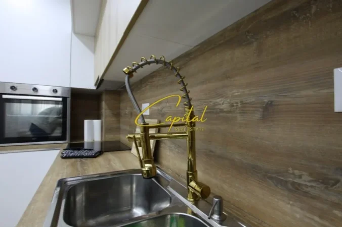 Tirane, jepet me qera apartament 1+1 Kati 0, 65 m² 650 € (21 DHJETORI)