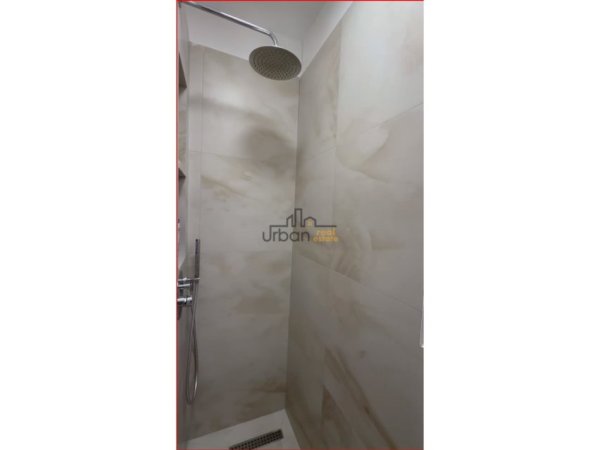 Tirane, shitet apartament 2+1+Ballkon Kati 3, 78 m² 152.000 € (Kristal Center)