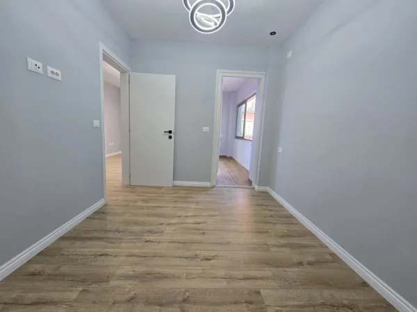 Tirane, shitet apartament 1+1+Aneks+Ballkon Kati 6, 49 m² 98.000 € (Rruga 5 Maji)