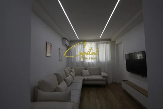 Tirane, jepet me qera apartament 1+1 Kati 0, 35 m² 550 € (21 DHJETORI)