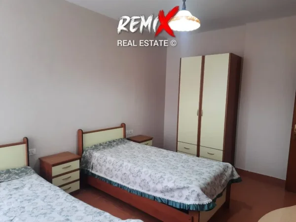 Durres Plazh, jepet me qera apartament 2+1+Aneks Kati 5, 82 m² 500 €