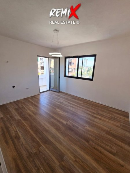 Durres, shitet apartament 2+1+Aneks+Ballkon Kati 3, 61 m² 81.000 € 