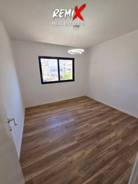 Durres, shitet apartament 2+1+Aneks+Ballkon Kati 3, 61 m² 81.000 € 