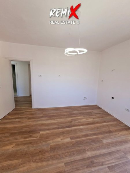 Durres, shitet apartament 2+1+Aneks+Ballkon Kati 3, 61 m² 81.000 € 