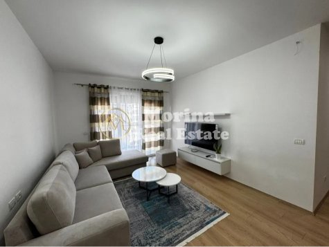 Tirane, jepet me qera apartament 2+1+Ballkon Kati 5, 110 m² 800 € (Don Bosko)