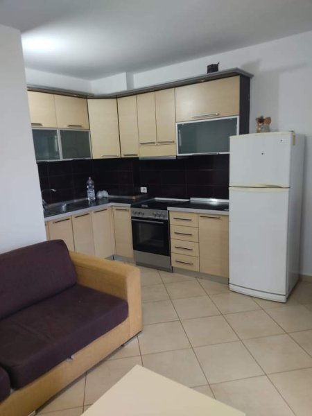 Tirane, jepet me qera apartament 2+1+BLK Kati 5, 100 m² 350 Euro