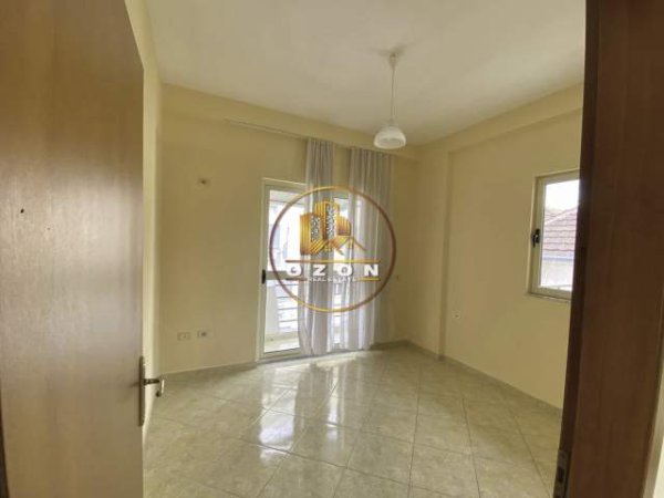 Tirane, jepet me qera apartament 1+1+A+BLK Kati 4, 68 m² 230 Euro (RRUGA KONGRESI I MANASTIRIT)