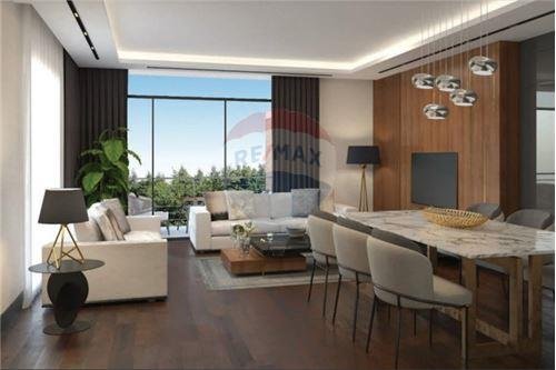Tirane, shes apartament 3+1+BLK Kati 3, 141 m² 233.000 Euro (liqeni i thate)