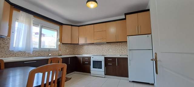Tirane, jepet me qera apartament 3+1+A+BLK Kati 2, 116 m² 40.000 (Kodra e Priftit)