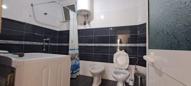 Tirane, jepet me qera apartament 3+1+A+BLK Kati 2, 116 m² 40.000 (Kodra e Priftit)