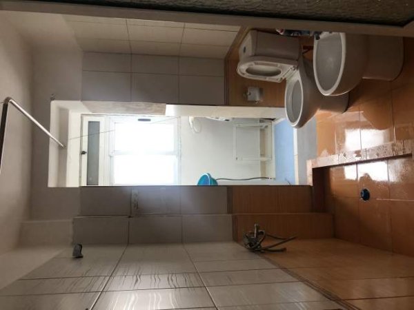 Tirane, jap me qera apartament 1+1+A Kati 1, 50 m² 270 Euro (Myslym Shyri)